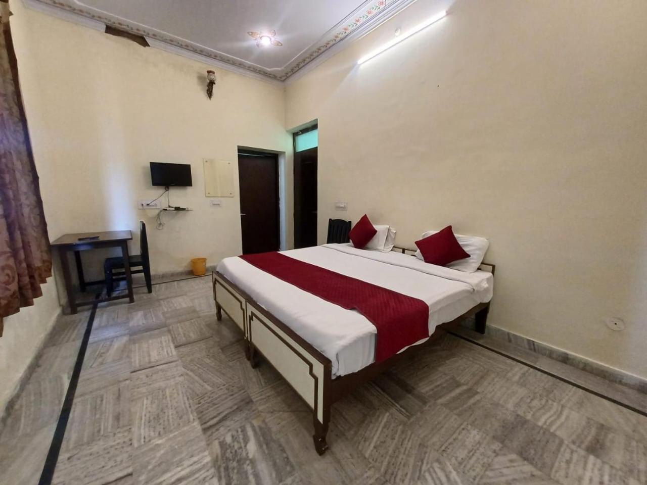 Hotel Green Haveli - A Heritage And Hill View Hotel , Pushkar Eksteriør bilde